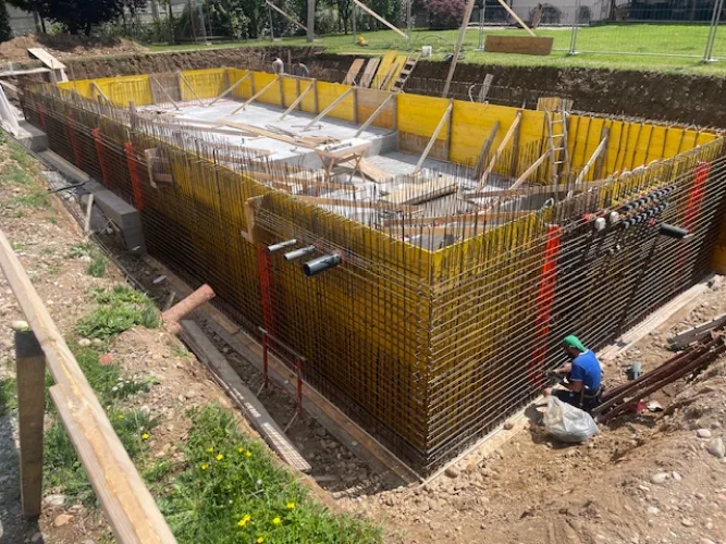 Piscina privata - immagine 11