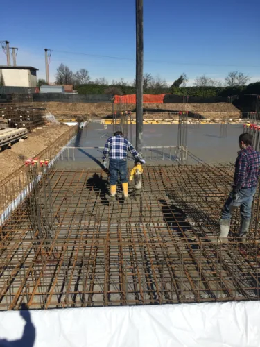 Costruzione villa con piscina - immagine 14