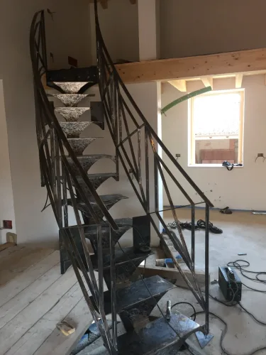 Realizzazione scala interna - immagine 1
