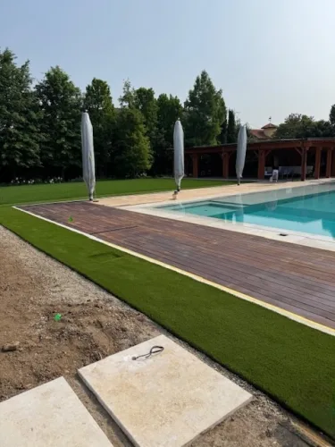 Piscina in vasca bianca Corbetta - immagine 14